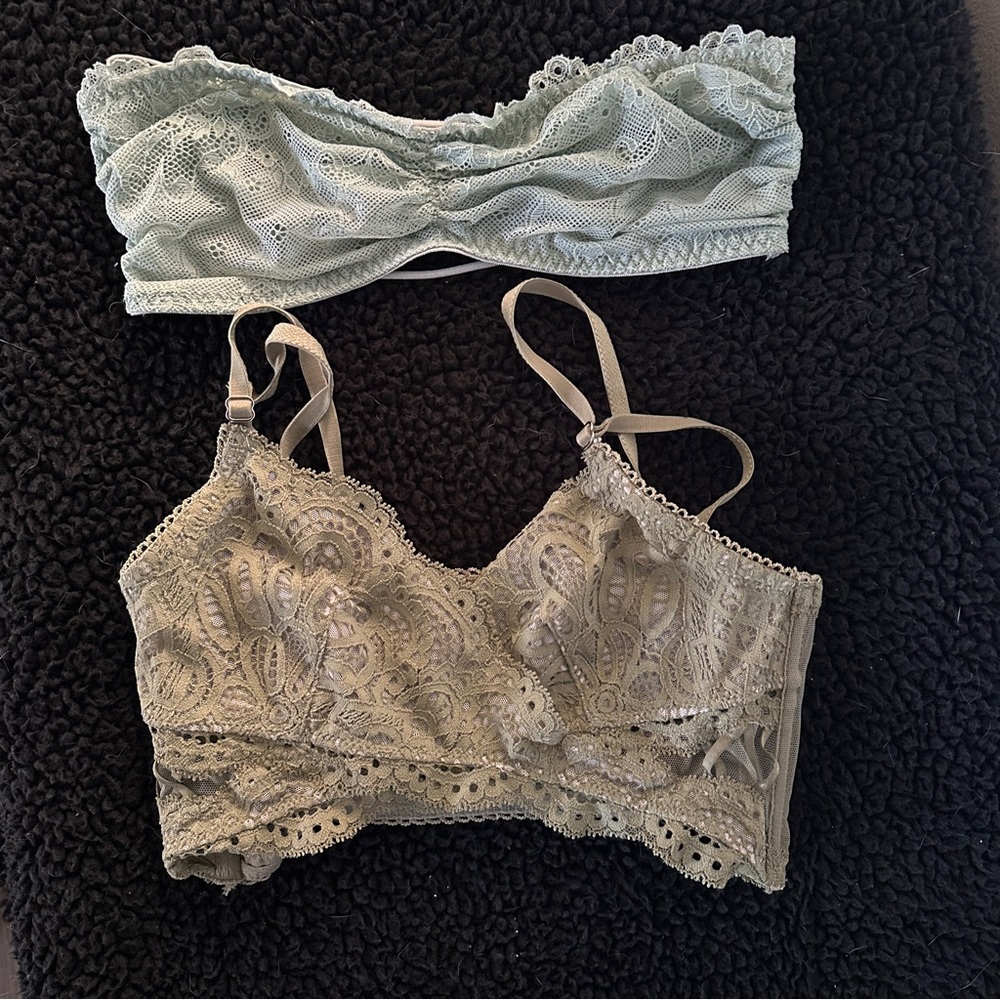 Bundle of 2 XS bralettes